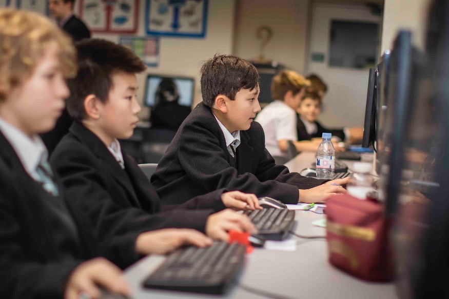 Major IT investment announced at Colwyn Bay school