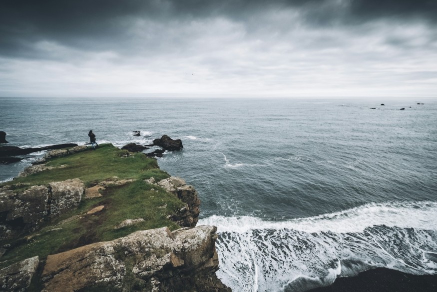 Winds and high tides pose a risk on the North Wales coast