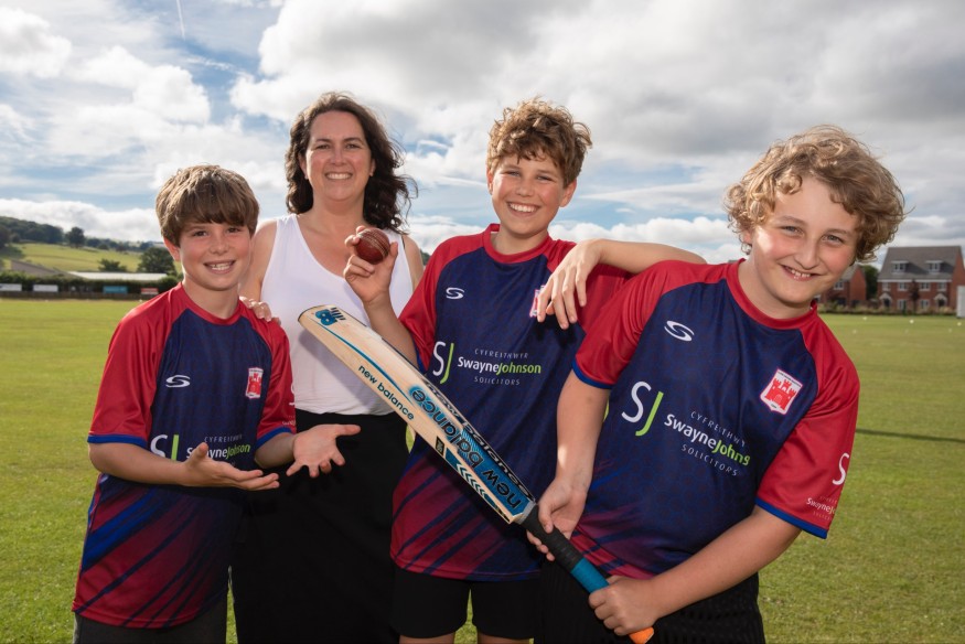 Junior cricket side clinch win with seven balls to spare